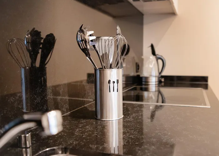 Waz Wohnen Auf Zeit - *